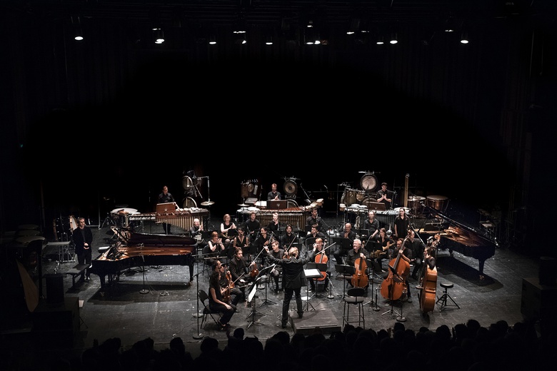 Nicolas Crosse, contrebasse (EIC), Gwendolyn Reed, contrebasse (ULYSSES), répétition du concert Final, ManiFeste-2018  © Ircam, photo : Quentin Chevrier